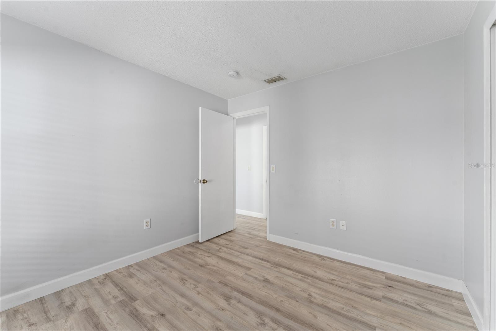 217 WOODBAY CT, ORLANDO, FL — photo 18