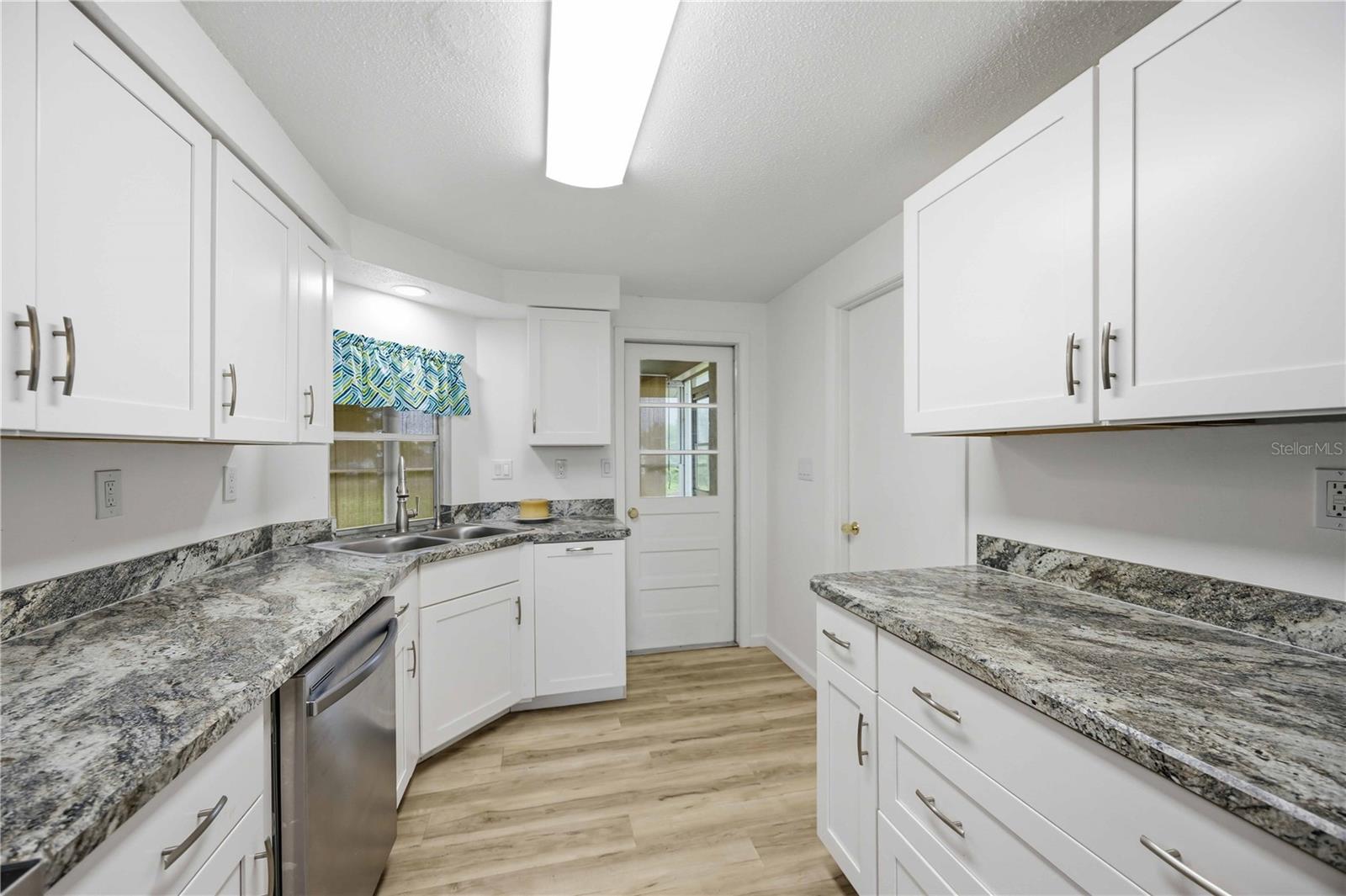 3249 SUNRISE TRL, PORT CHARLOTTE, FL — photo 12