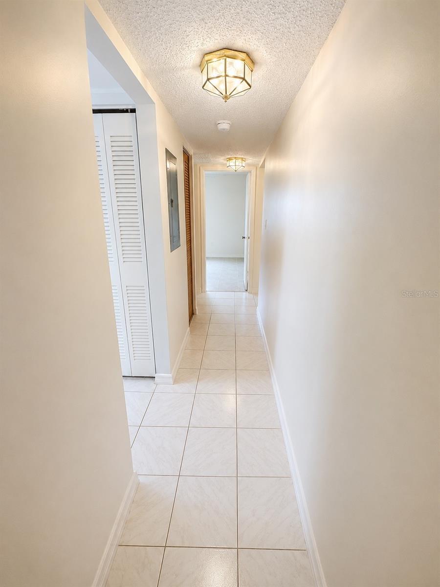 7701 STARKEY RD #239, SEMINOLE, FL — photo 4