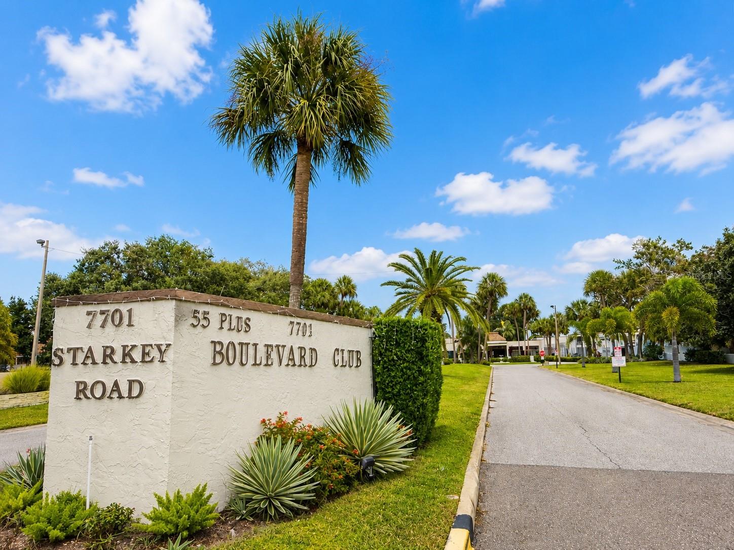 7701 STARKEY RD #239, SEMINOLE, FL — photo 2