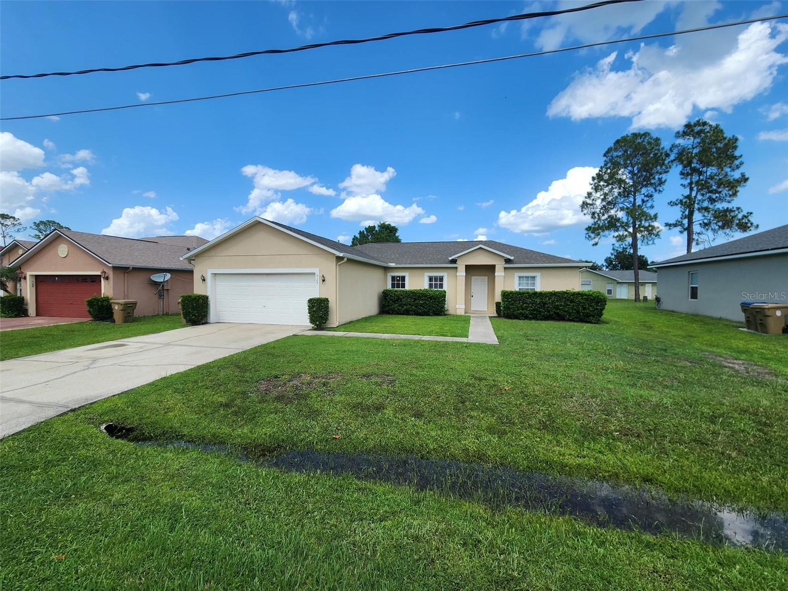 929 GLOUCESTER CT, KISSIMMEE, FL — photo 2