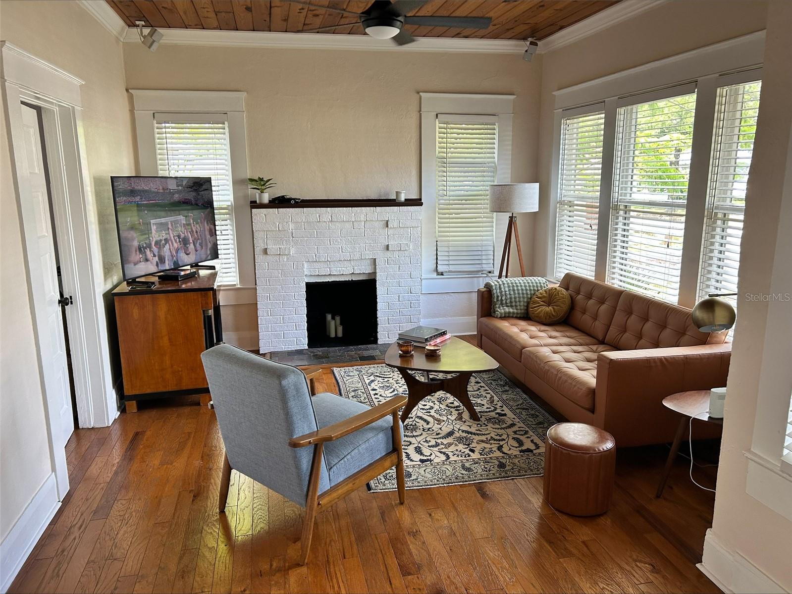 4922 N SUWANEE AVE, TAMPA, FL — photo 5