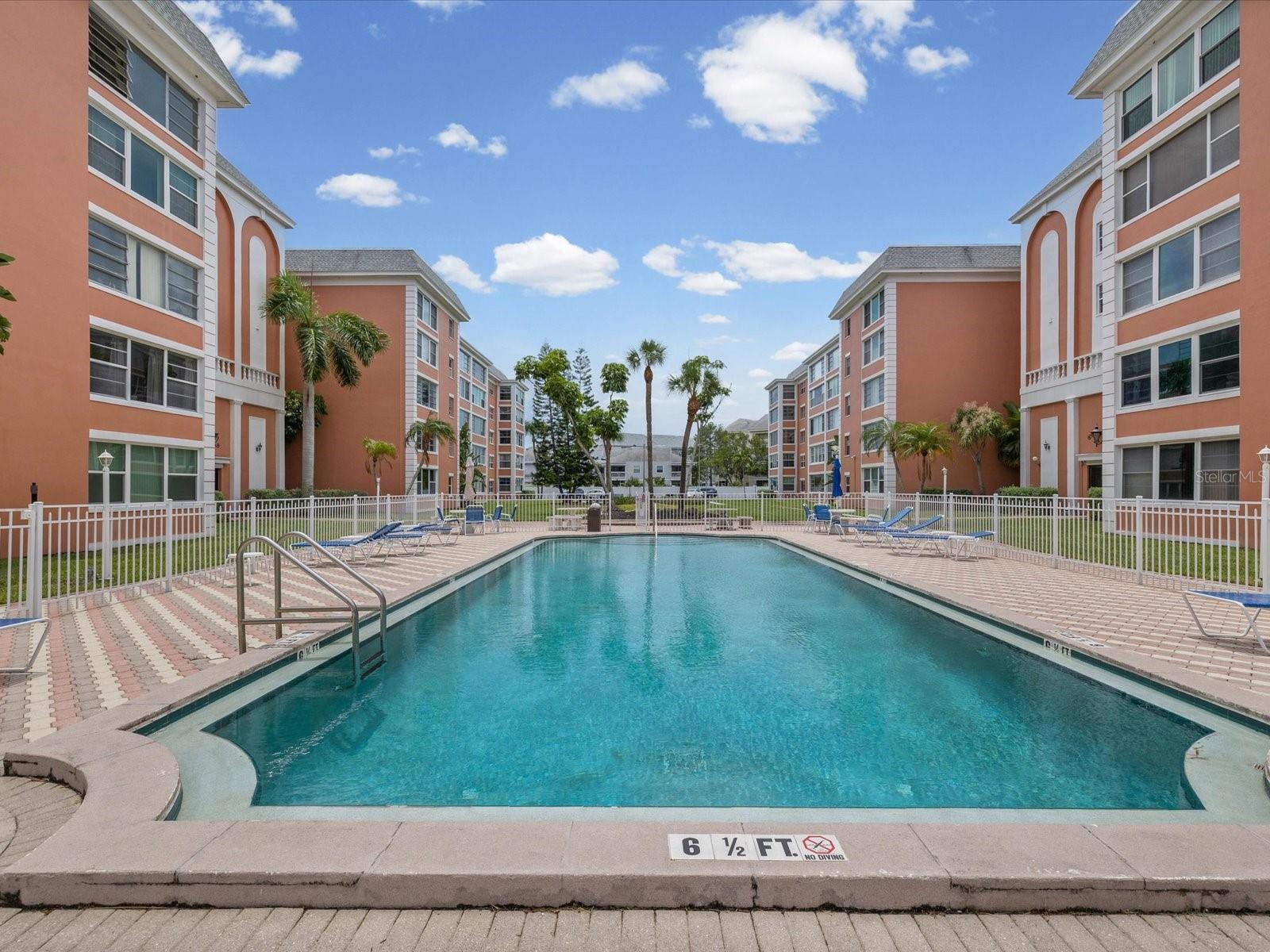 6800 20TH AVE N #503, ST PETERSBURG, FL — photo 31