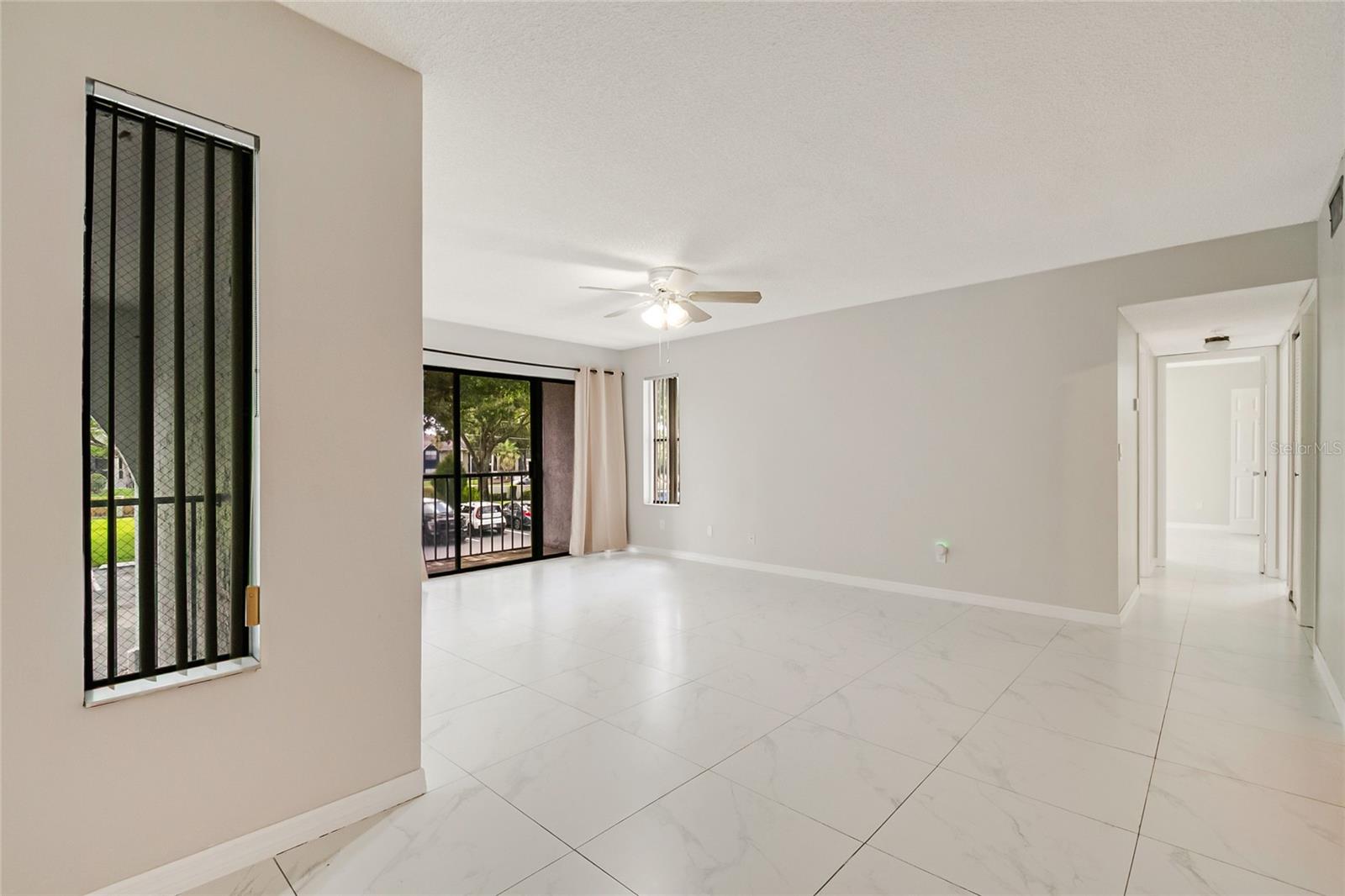 8201 SUN SPRING CIR #C2, ORLANDO, FL — photo 10