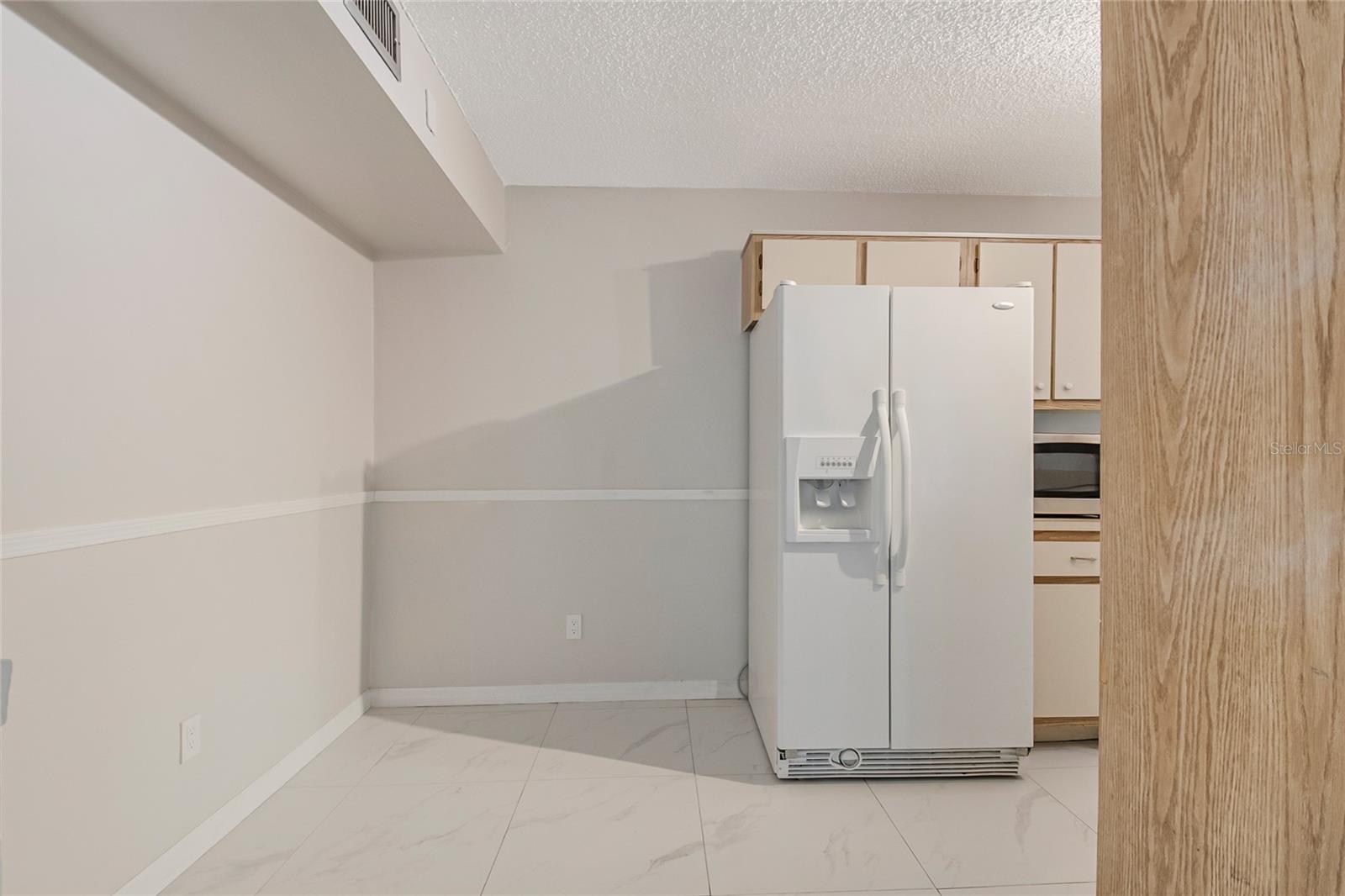 8201 SUN SPRING CIR #C2, ORLANDO, FL — photo 12