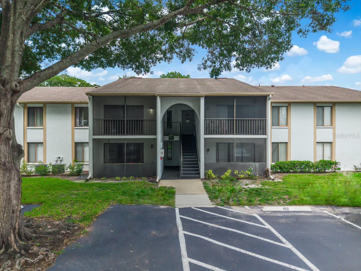8201 SUN SPRING CIR #C2, ORLANDO, FL