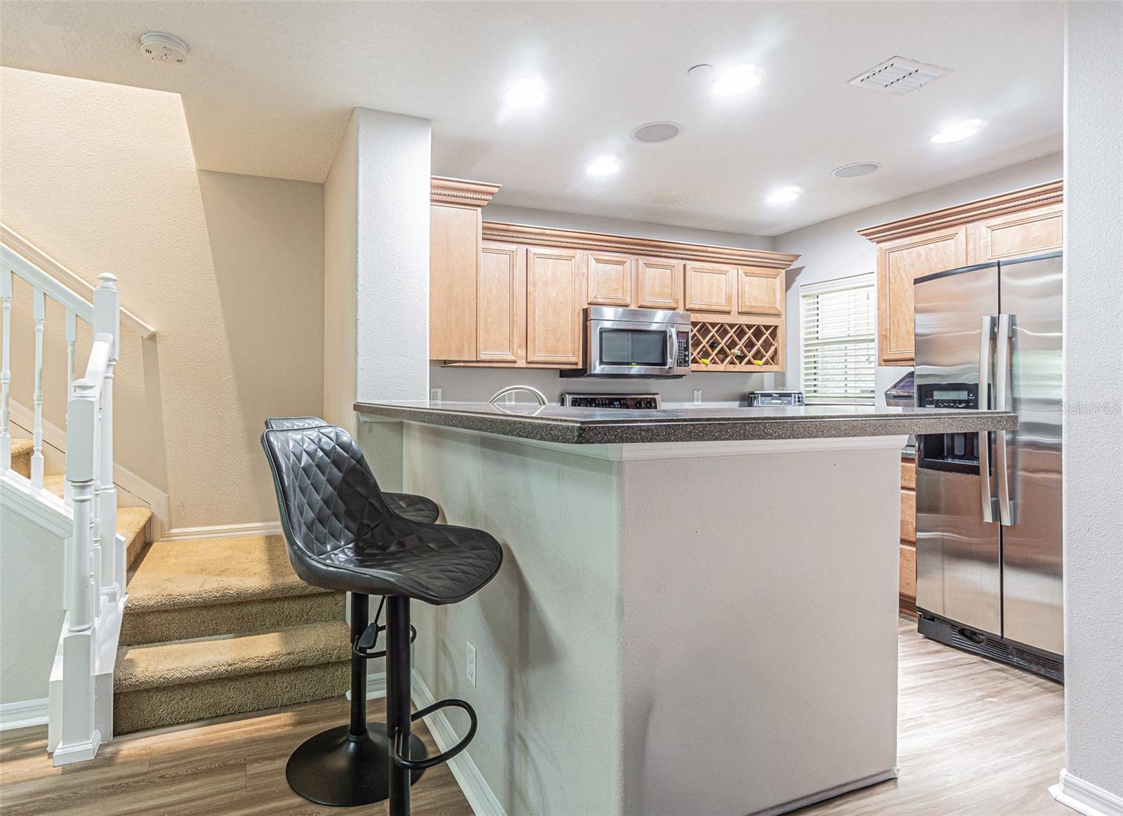 526 WHEATON TRENT PL, TAMPA, FL — photo 3
