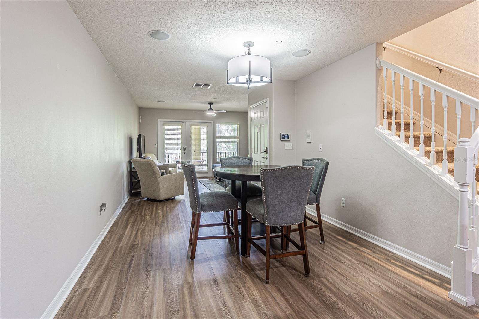 526 WHEATON TRENT PL, TAMPA, FL — photo 7