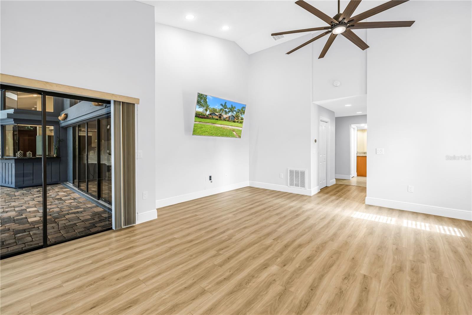 2837 SABER DR, CLEARWATER, FL — photo 22