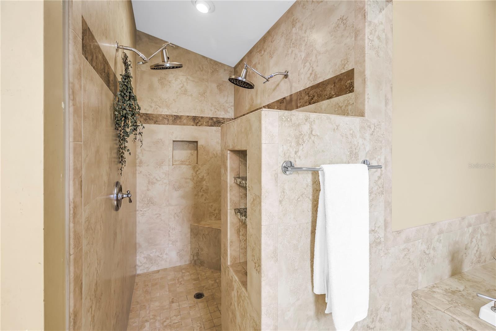 2837 SABER DR, CLEARWATER, FL — photo 28