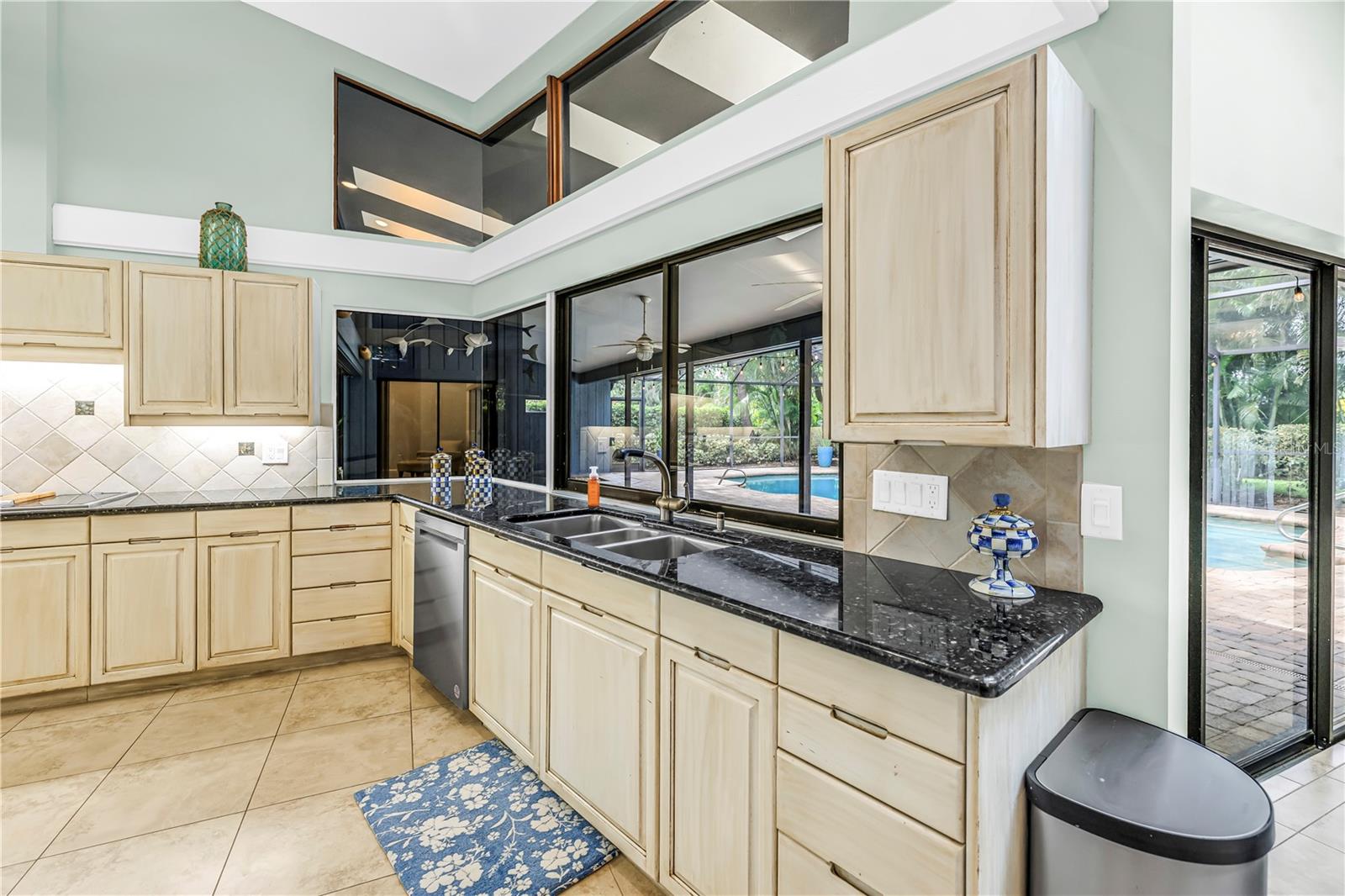 2837 SABER DR, CLEARWATER, FL — photo 48