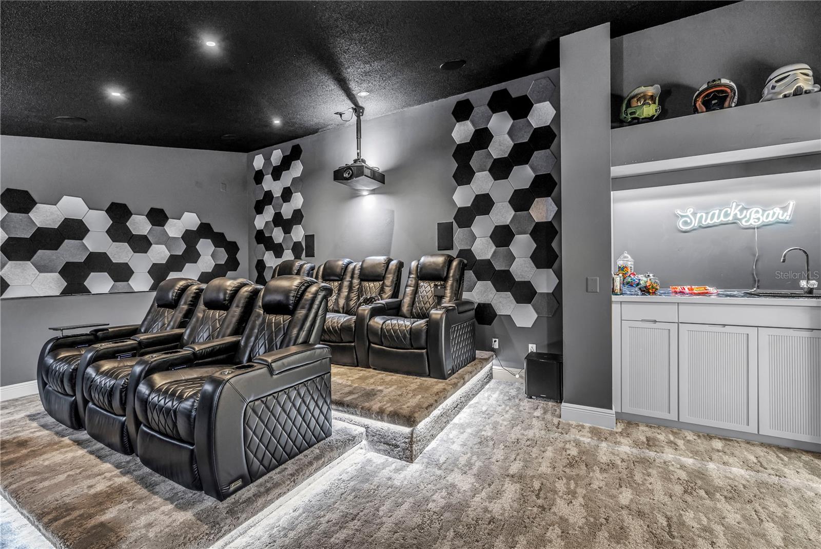 2837 SABER DR, CLEARWATER, FL — photo 59
