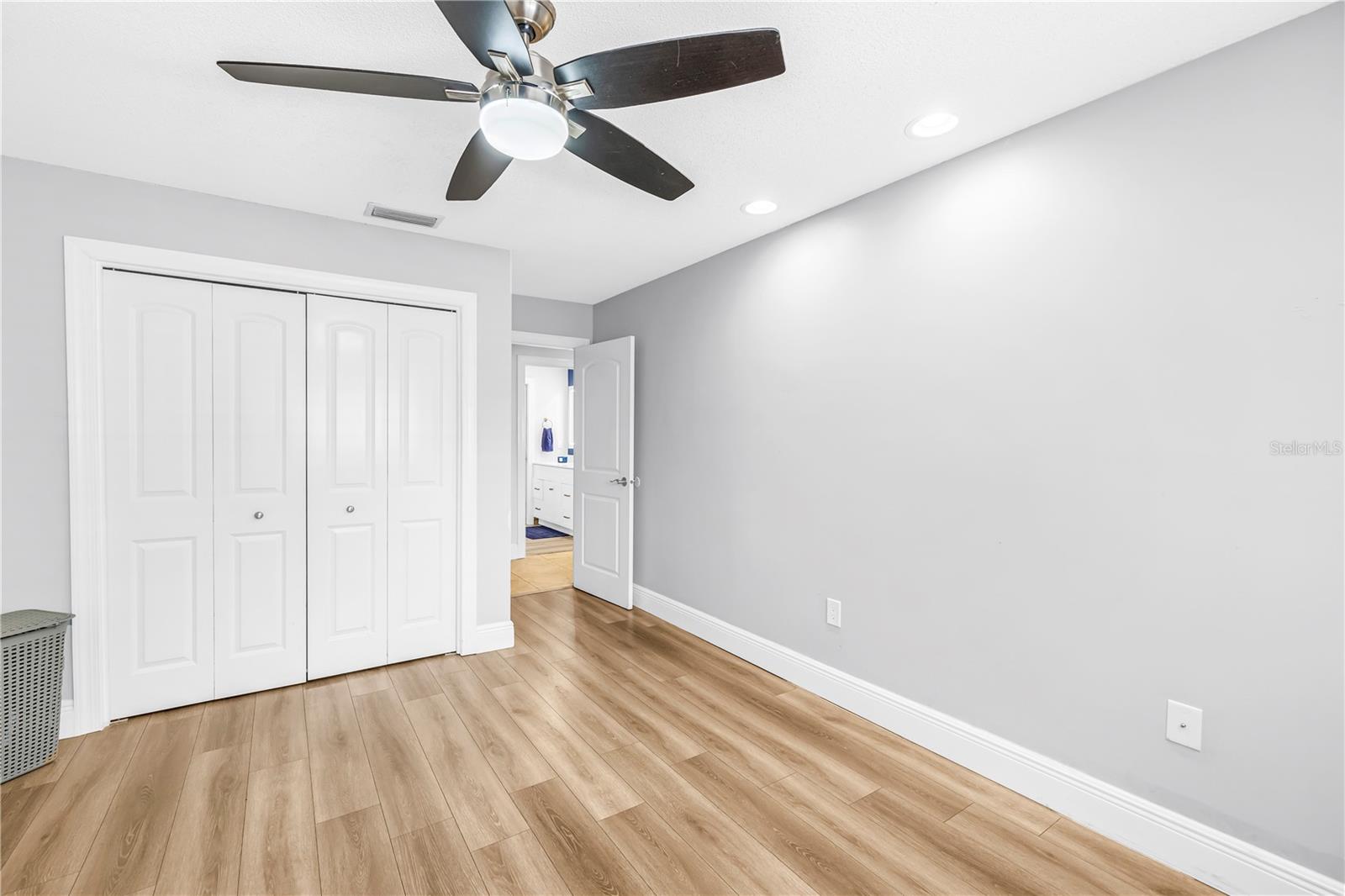 2837 SABER DR, CLEARWATER, FL — photo 64