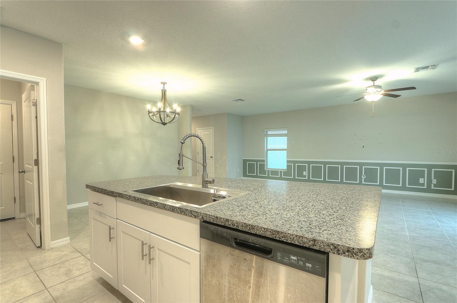 7217 RONNIE GARDENS CT, TAMPA, FL — photo 6
