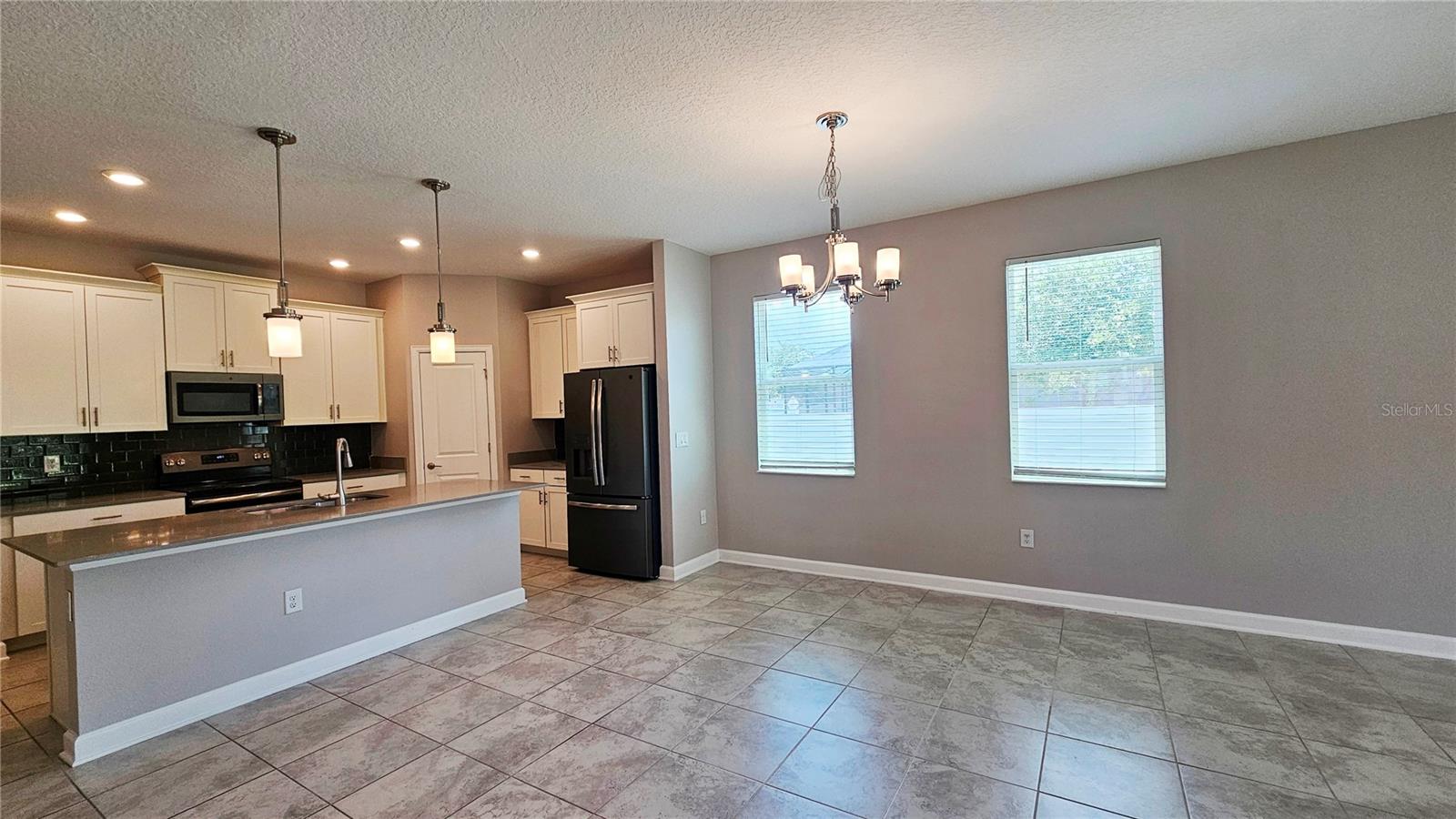 11048 SWEETGUM WOODS DR, ORLANDO, FL — photo 9