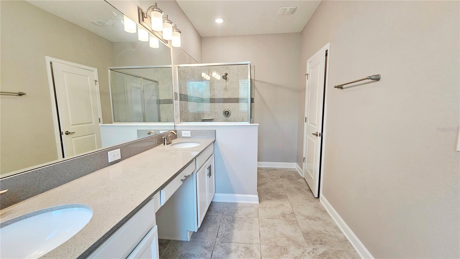 11048 SWEETGUM WOODS DR, ORLANDO, FL — photo 16