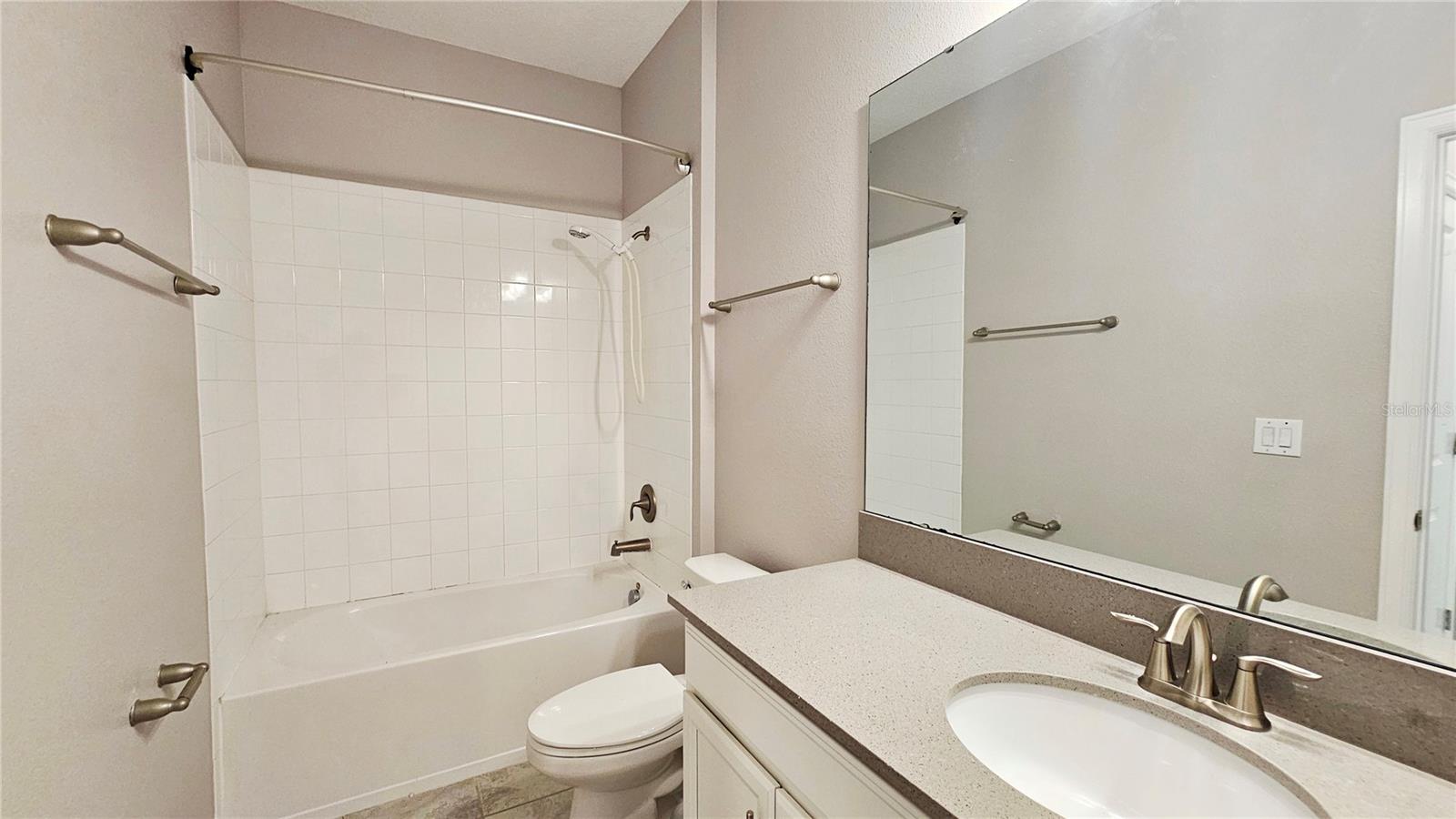 11048 SWEETGUM WOODS DR, ORLANDO, FL — photo 19