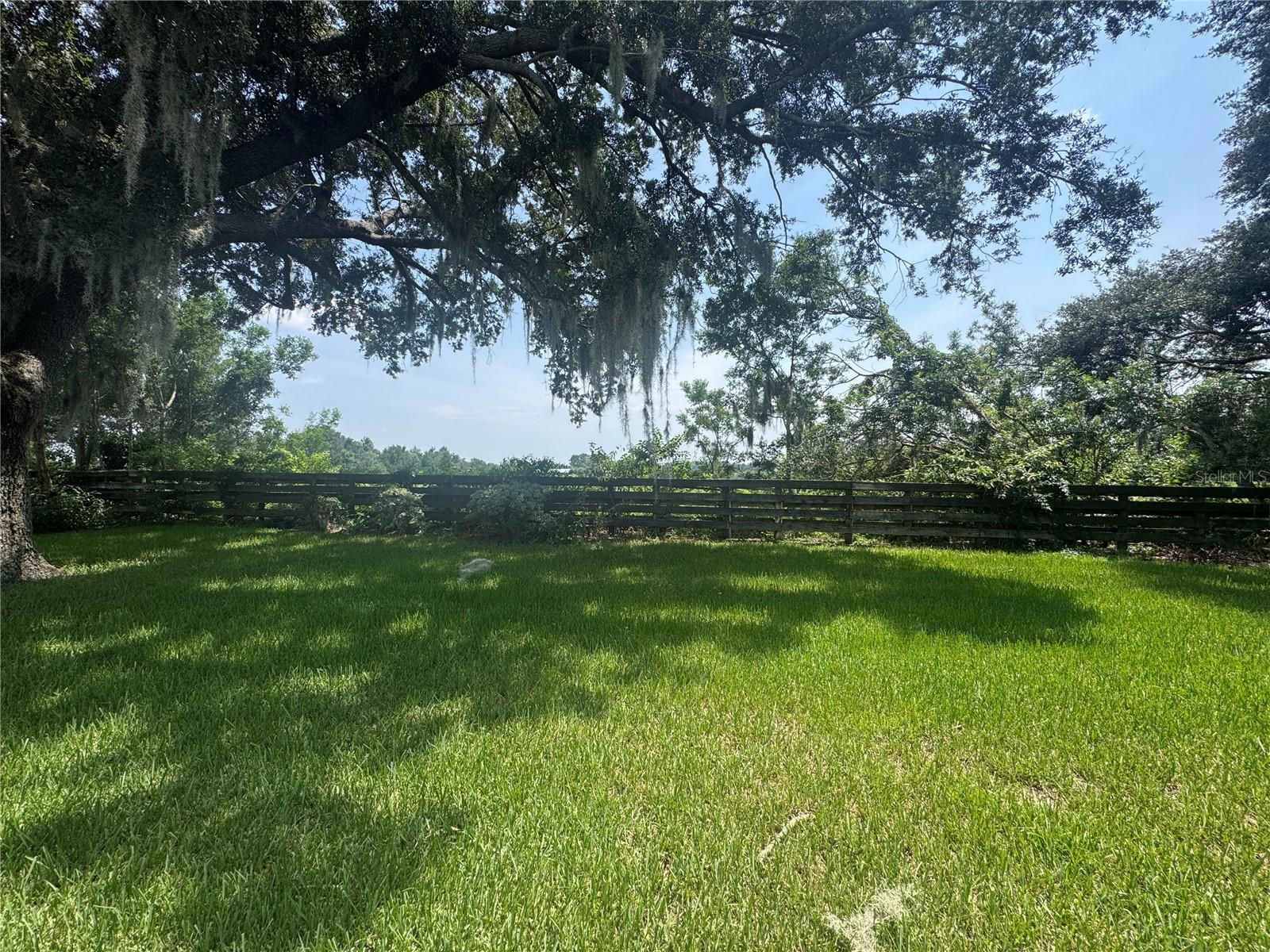 17481 SE 76TH FLINTLOCK TER, THE VILLAGES, FL — photo 21