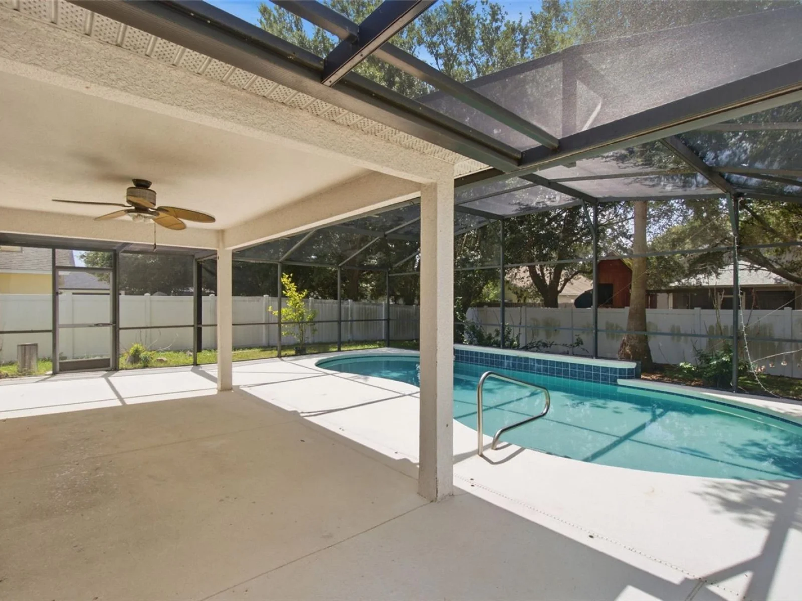 2255 MERRY RD, TAVARES, FL — photo 34