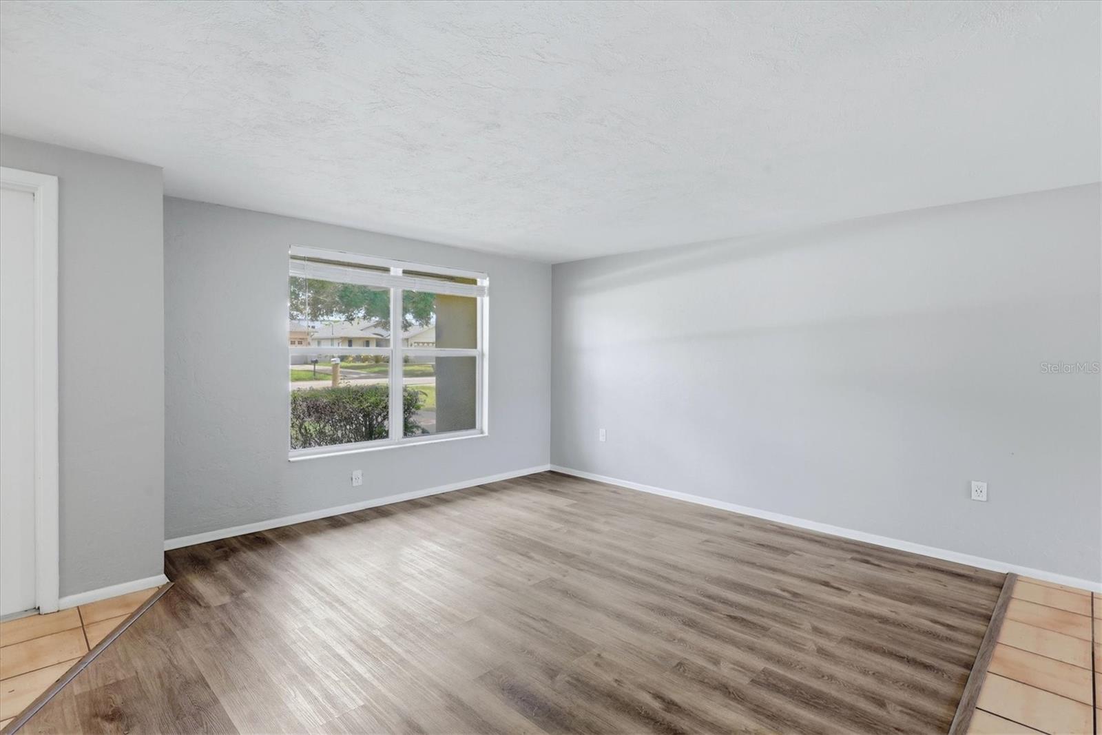 2173 FIESTA DR, SARASOTA, FL — photo 10