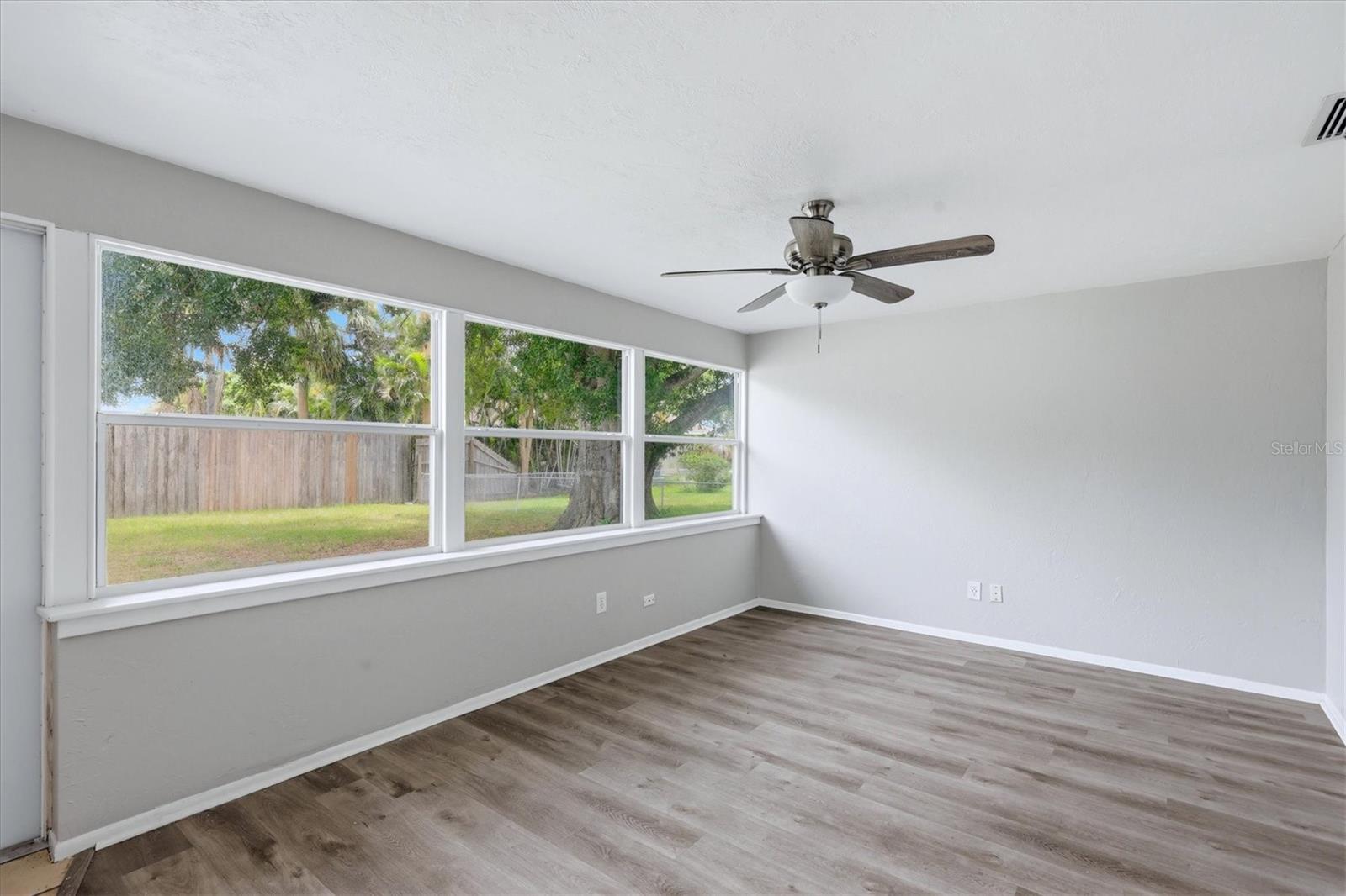 2173 FIESTA DR, SARASOTA, FL — photo 19