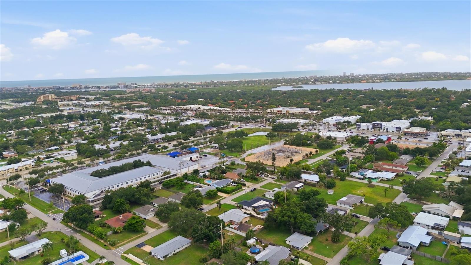 2173 FIESTA DR, SARASOTA, FL — photo 38