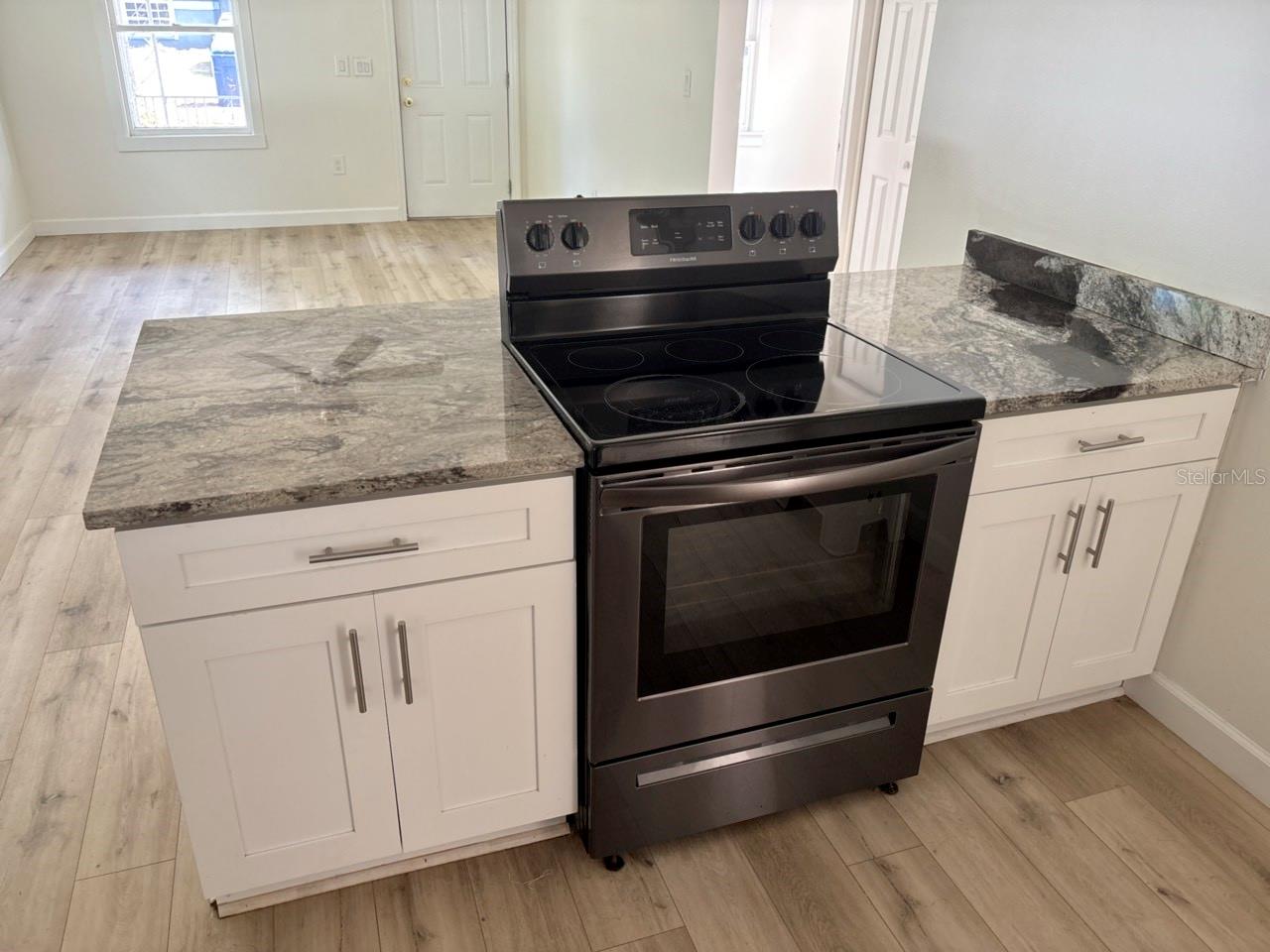 2101 E ELLICOTT ST, TAMPA, FL — photo 9