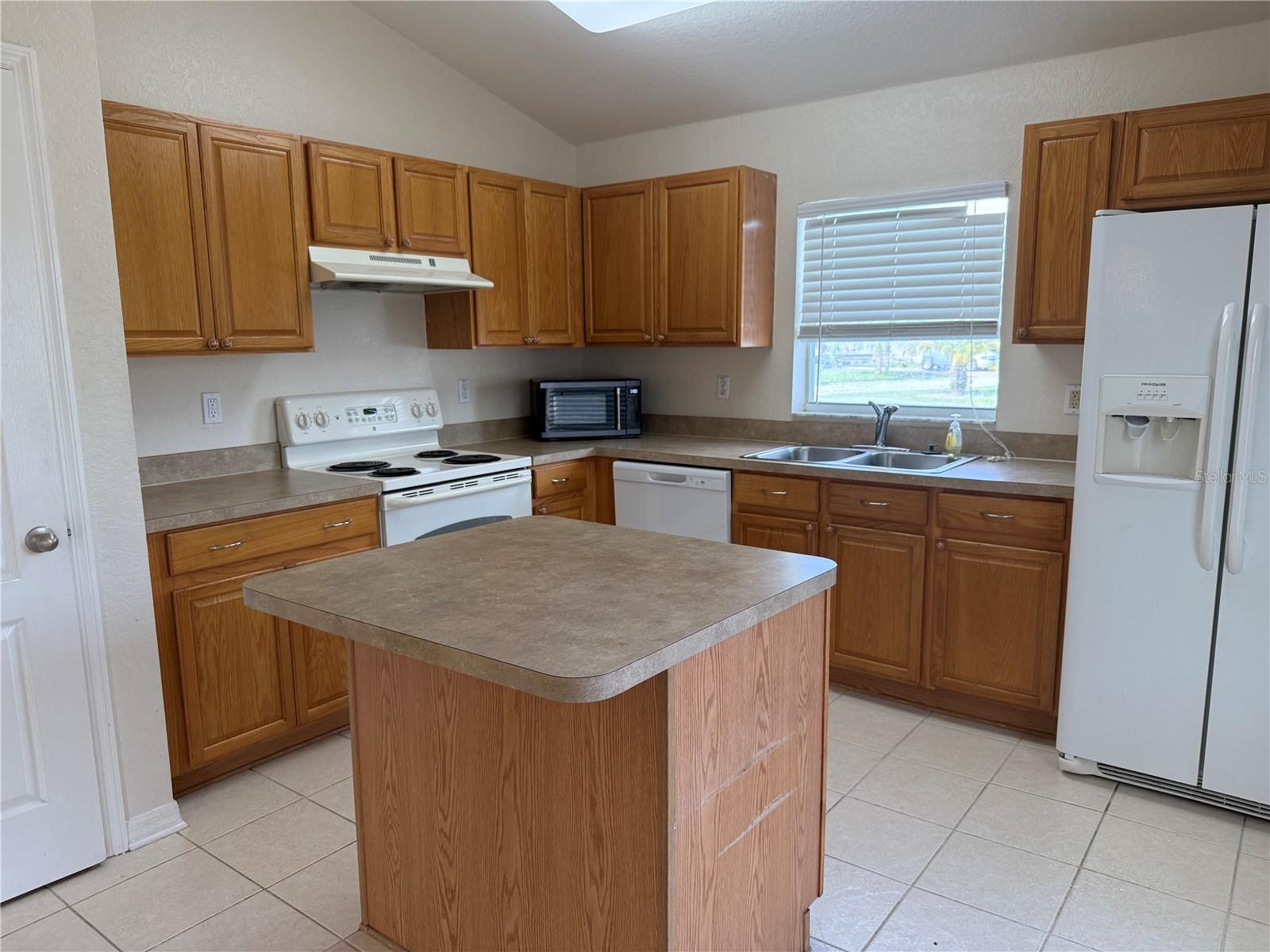 4112 ISLAND LAKES DR, WINTER HAVEN, FL — photo 32