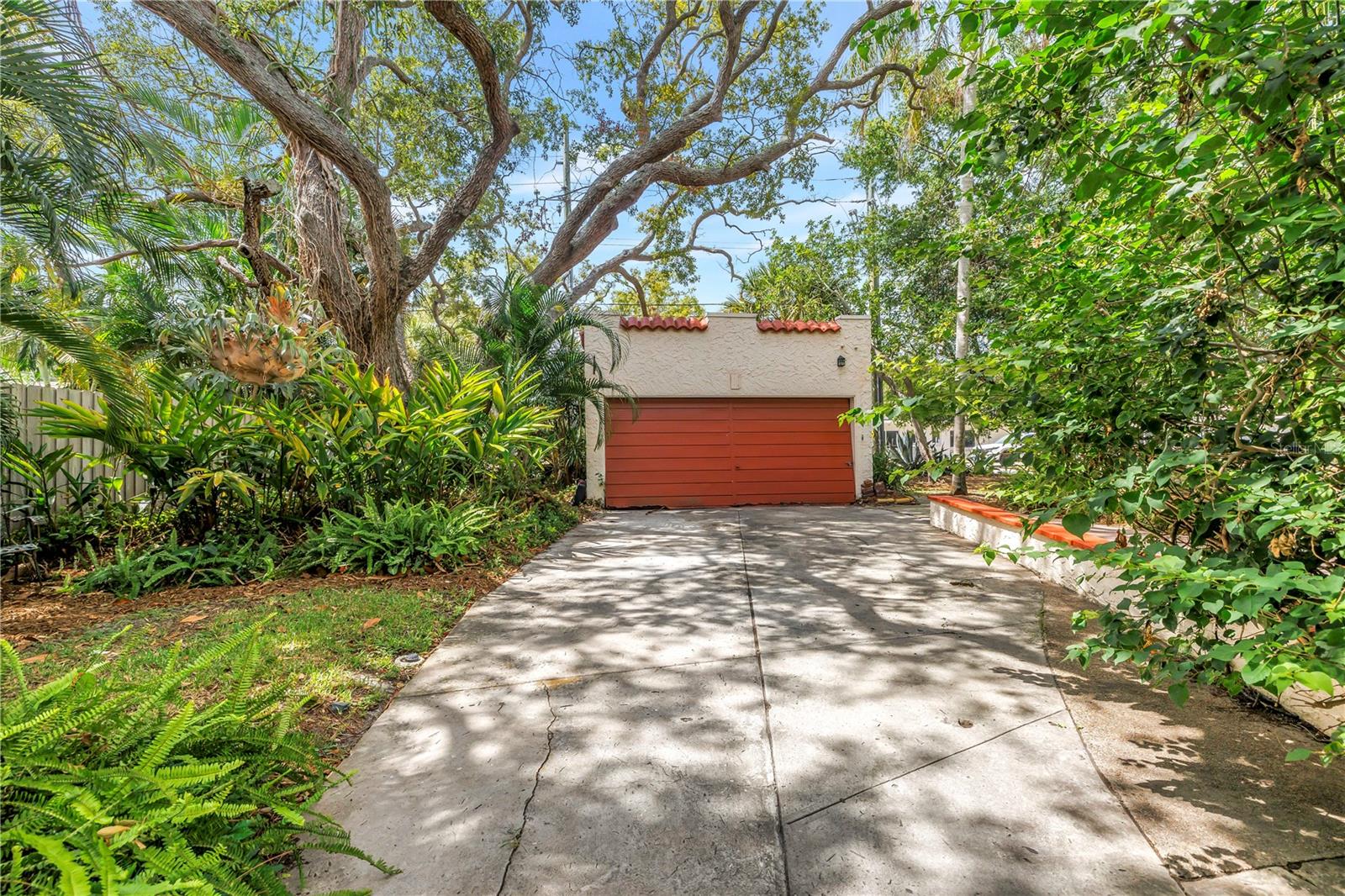6120 5TH AVE S, ST PETERSBURG, FL — photo 29