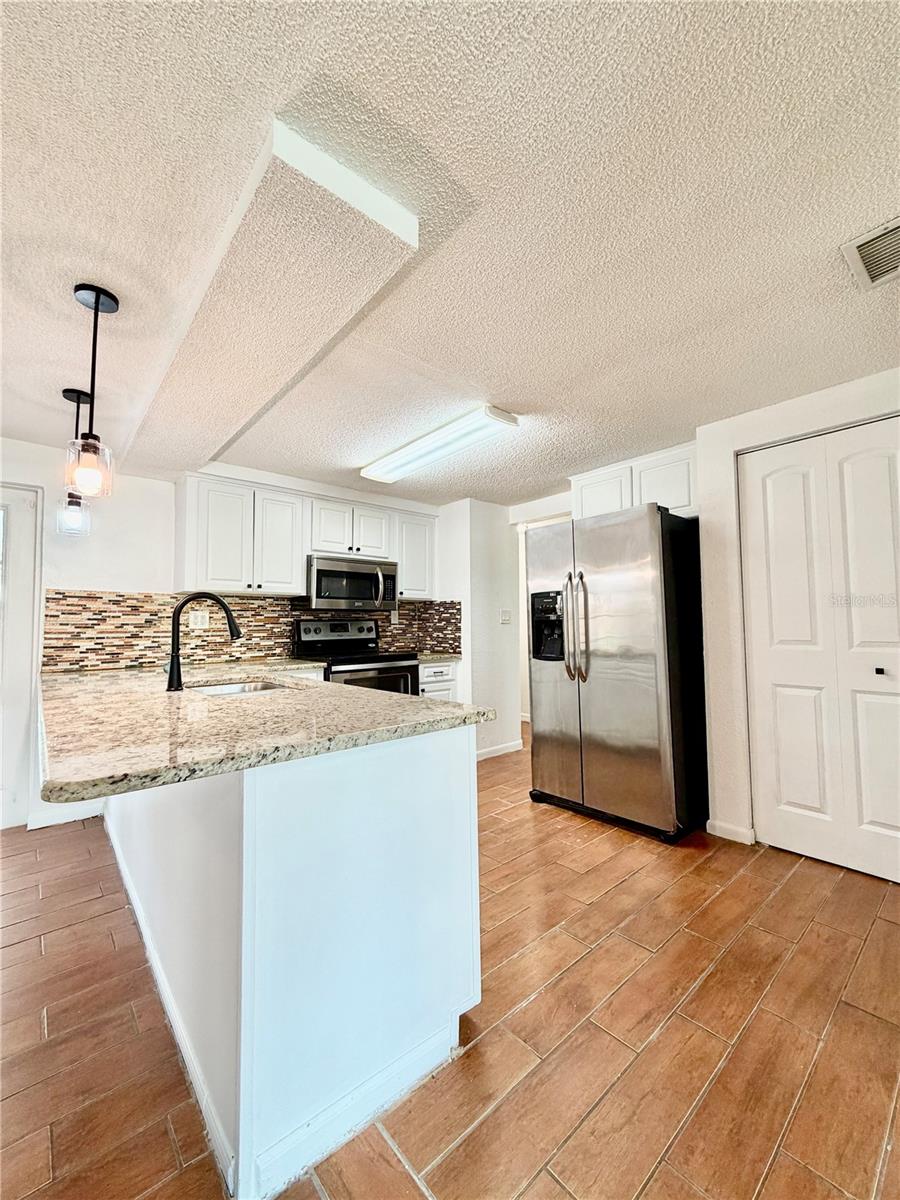 7201 DAGGETT TER, NEW PORT RICHEY, FL — photo 7