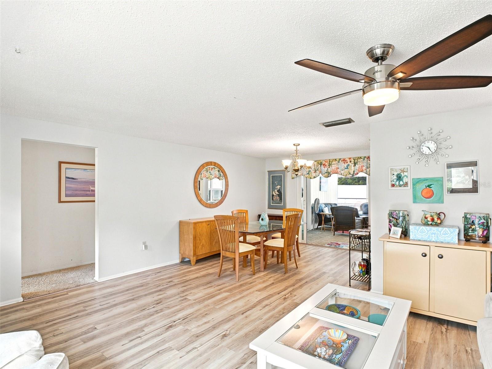 1071 PERSIMMON DR, PALM HARBOR, FL — photo 5
