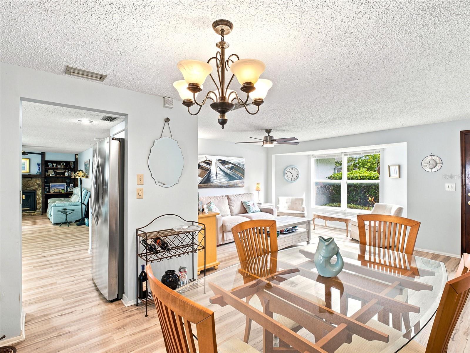 1071 PERSIMMON DR, PALM HARBOR, FL — photo 10