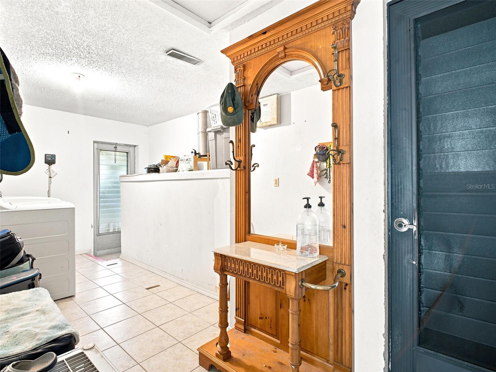 1071 PERSIMMON DR, PALM HARBOR, FL — photo 36