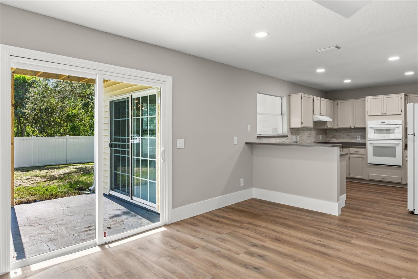 11462 COMMERCIAL ST, ORLANDO, FL — photo 12