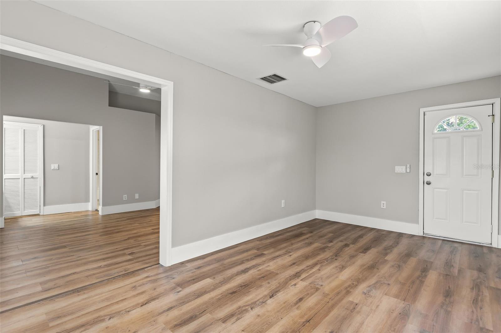 11462 COMMERCIAL ST, ORLANDO, FL — photo 28