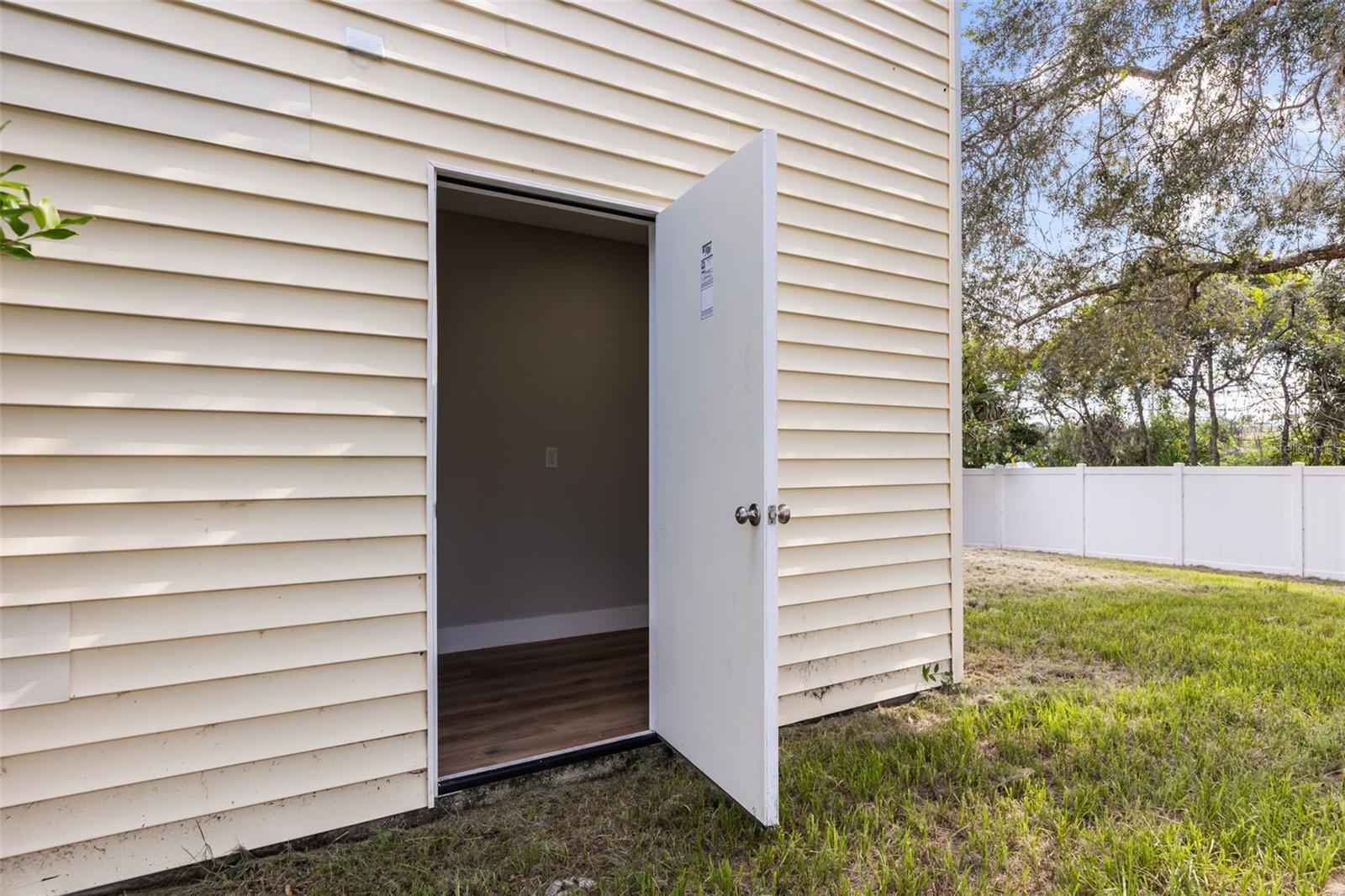 11462 COMMERCIAL ST, ORLANDO, FL — photo 33