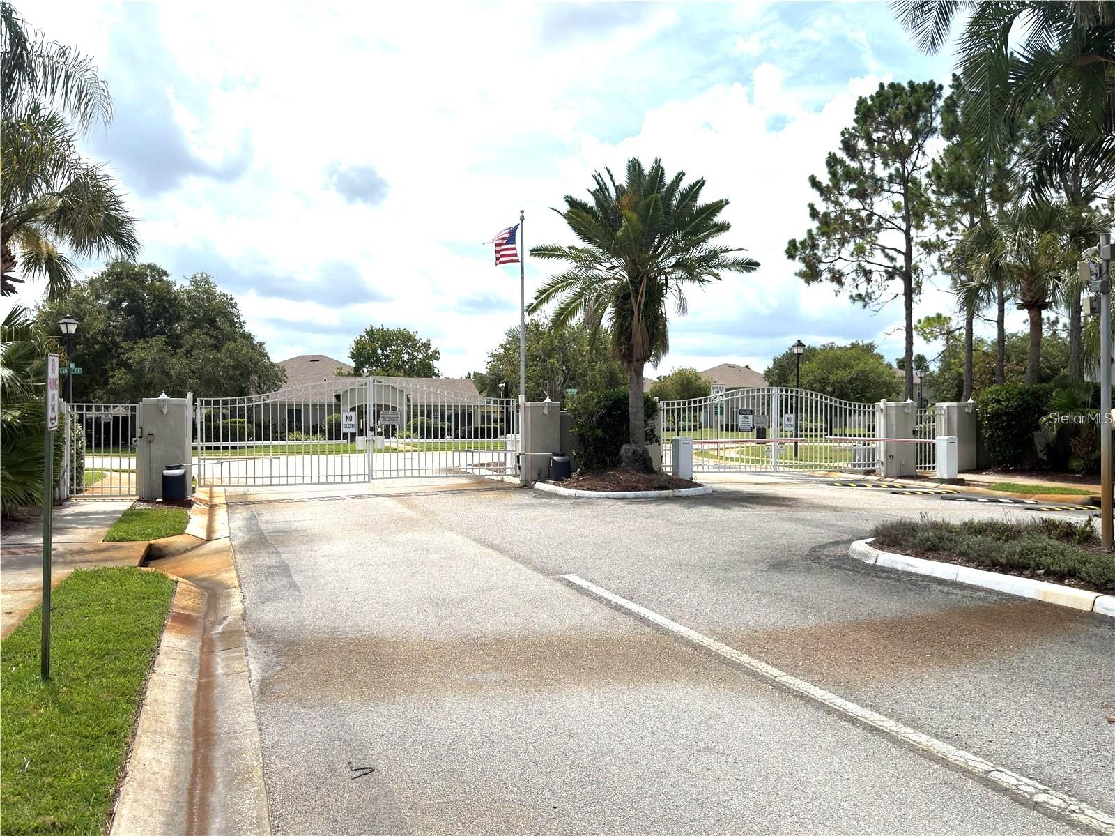 27802 PLEASURE RIDE LOOP, WESLEY CHAPEL, FL — photo 2