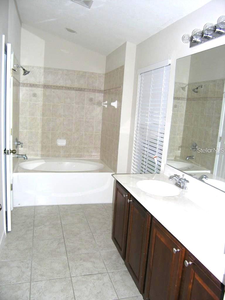 27802 PLEASURE RIDE LOOP, WESLEY CHAPEL, FL — photo 13