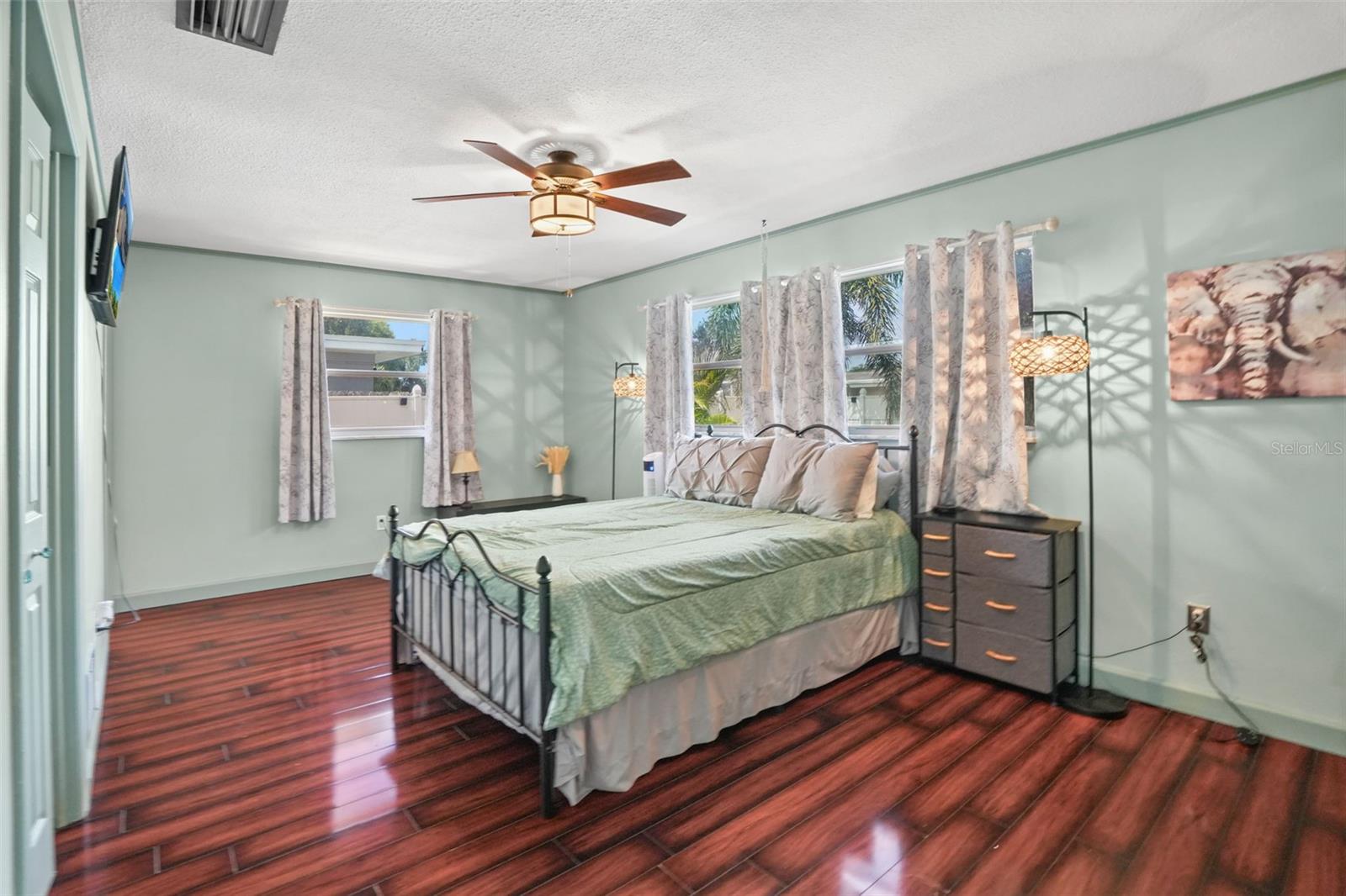 1564 SANTA MONICA DR, DUNEDIN, FL — photo 11