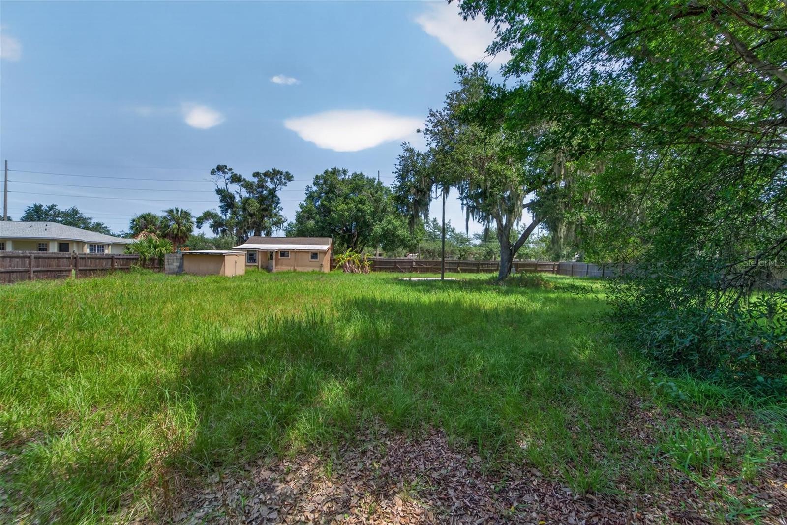 805 E SHELL POINT RD, RUSKIN, FL — photo 11