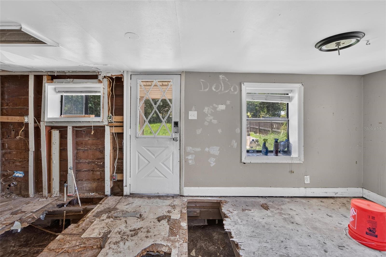 805 E SHELL POINT RD, RUSKIN, FL — photo 15