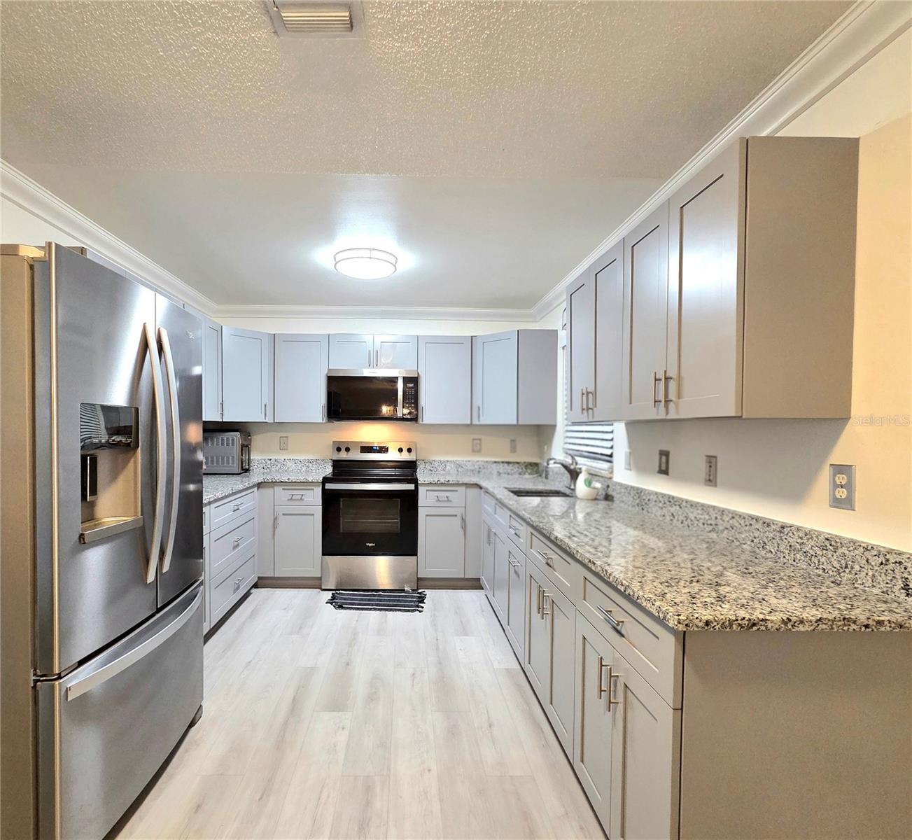 2245 ELIZABETH DR, BRANDON, FL — photo 11
