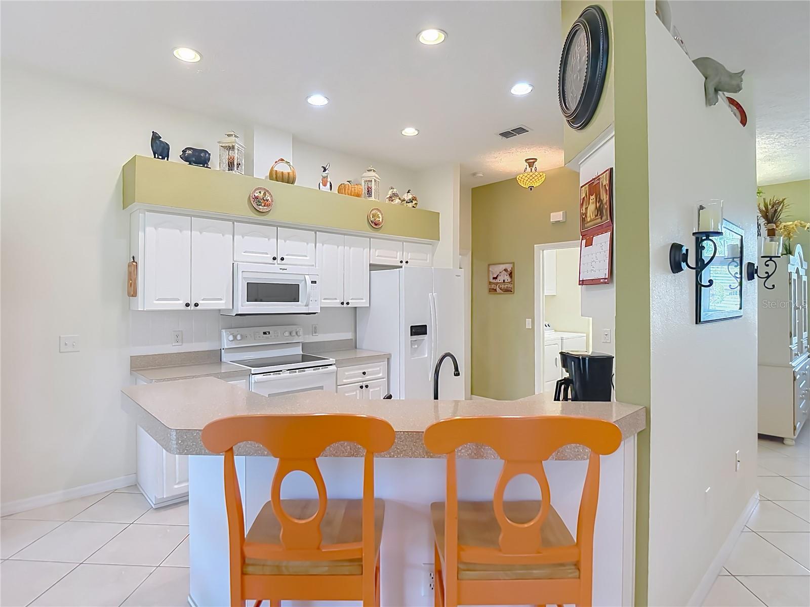 13540 PLANTATION LAKE CIR, HUDSON, FL — photo 15