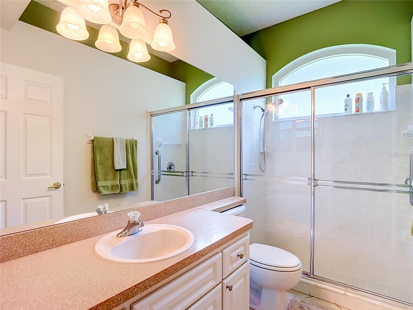 13540 PLANTATION LAKE CIR, HUDSON, FL — photo 31