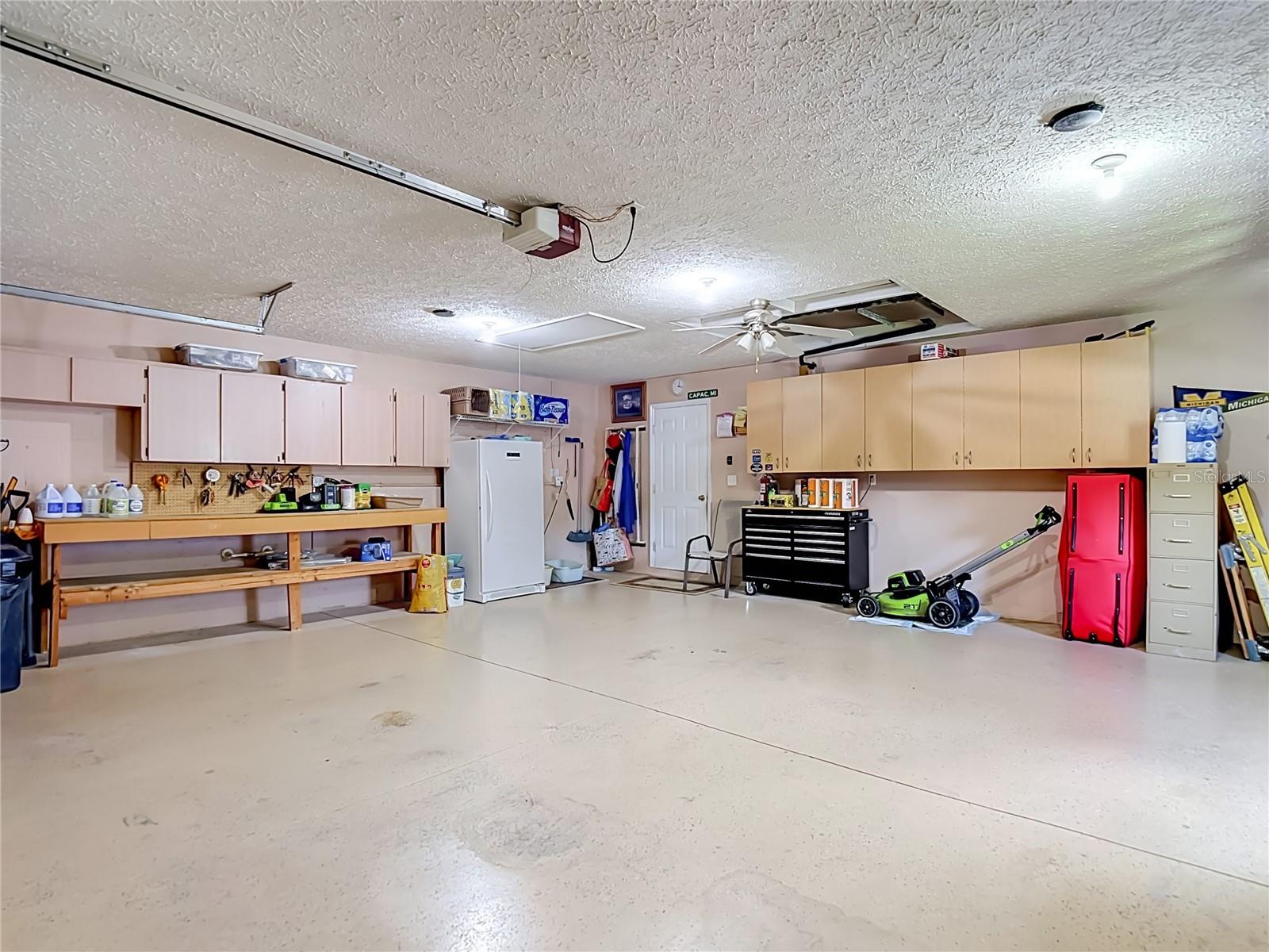 13540 PLANTATION LAKE CIR, HUDSON, FL — photo 42