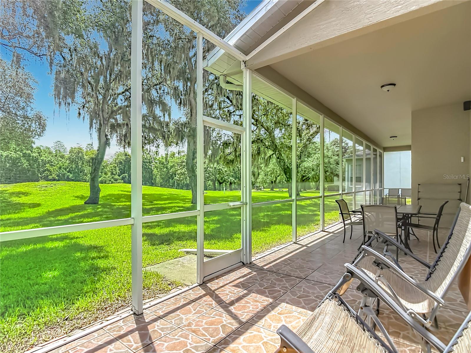 13540 PLANTATION LAKE CIR, HUDSON, FL — photo 45