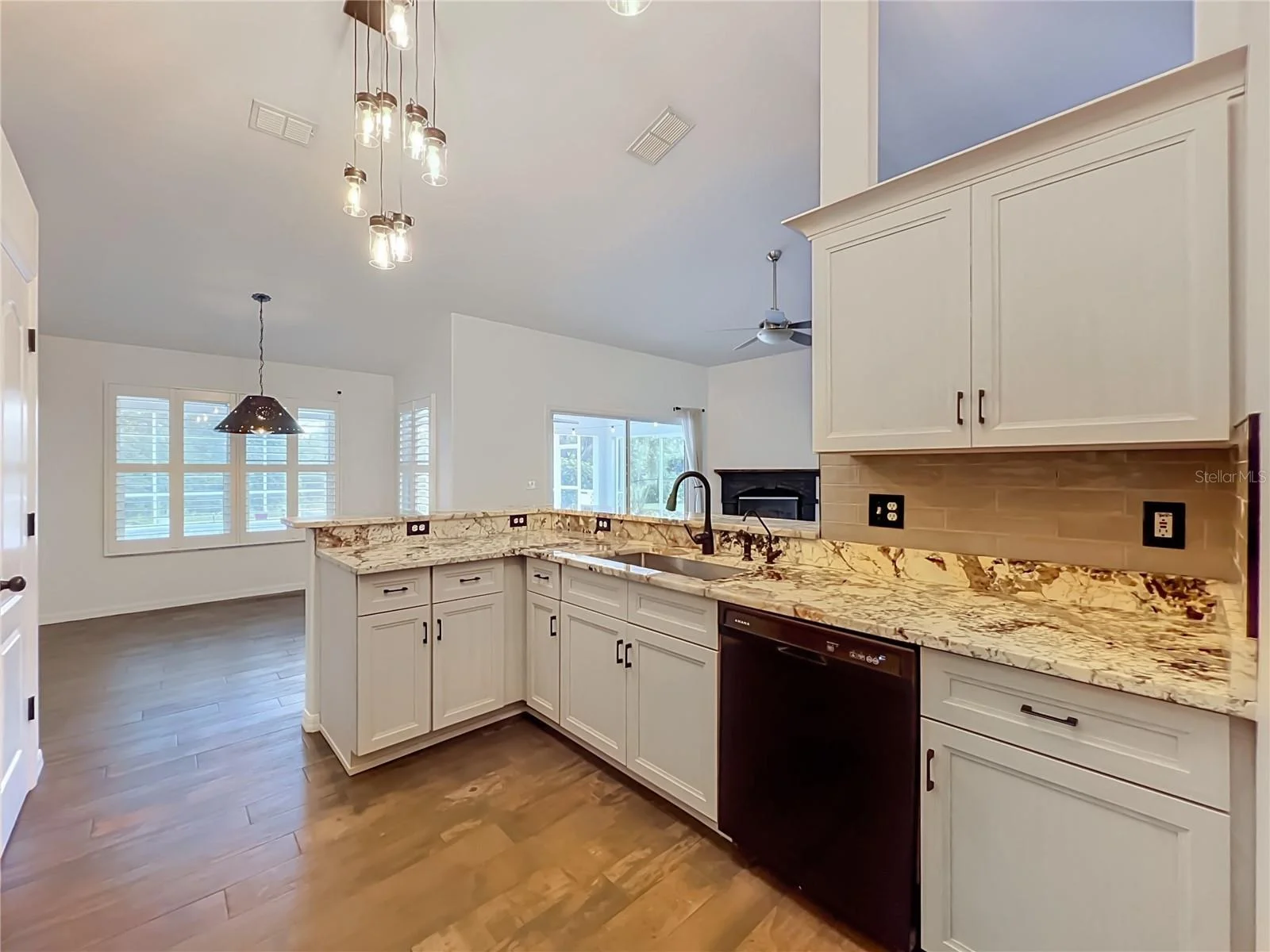 9418 MEADOW CREST LN, CLERMONT, FL — photo 22