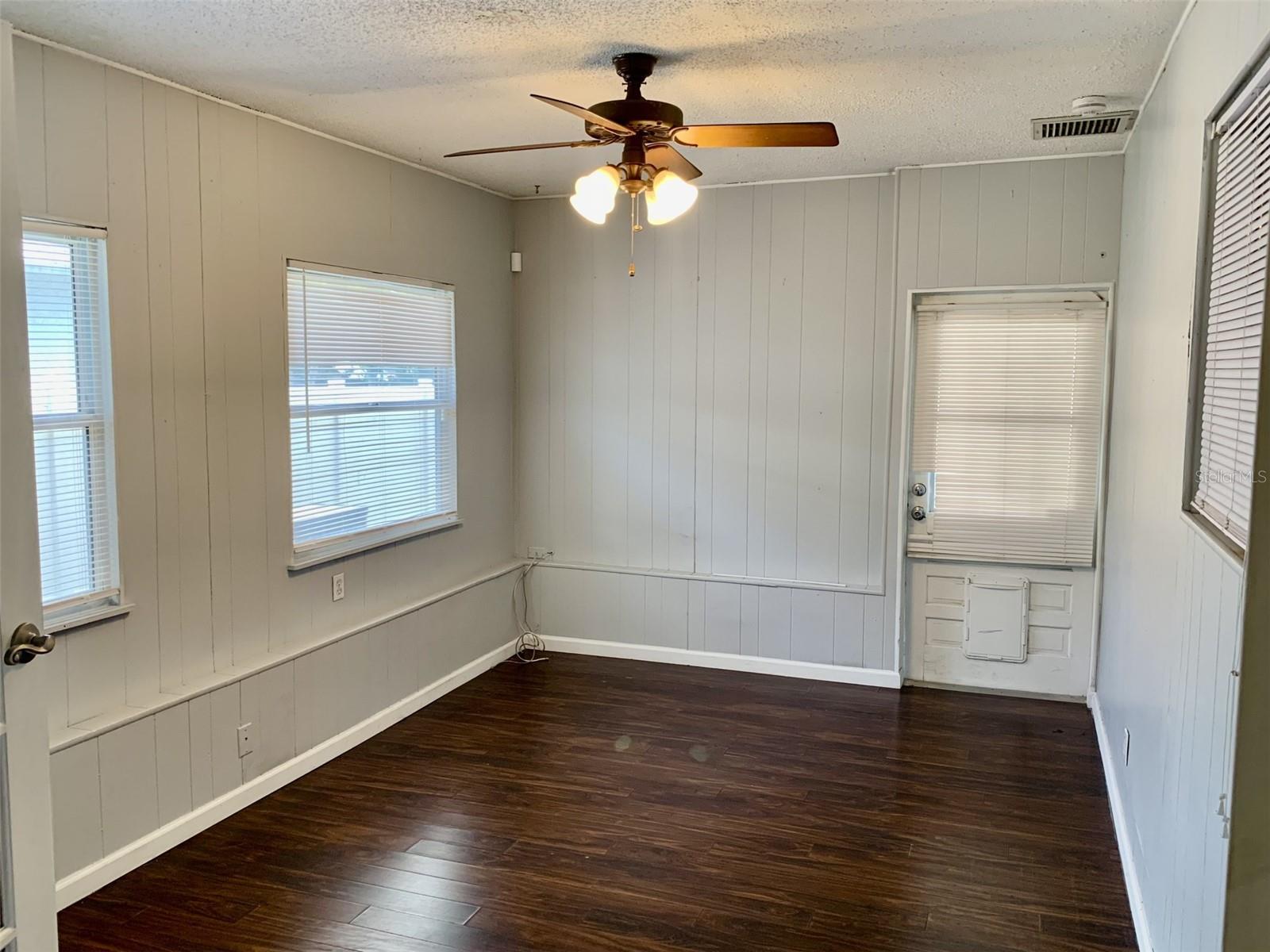 5050 29TH AVE N, ST PETERSBURG, FL — photo 6