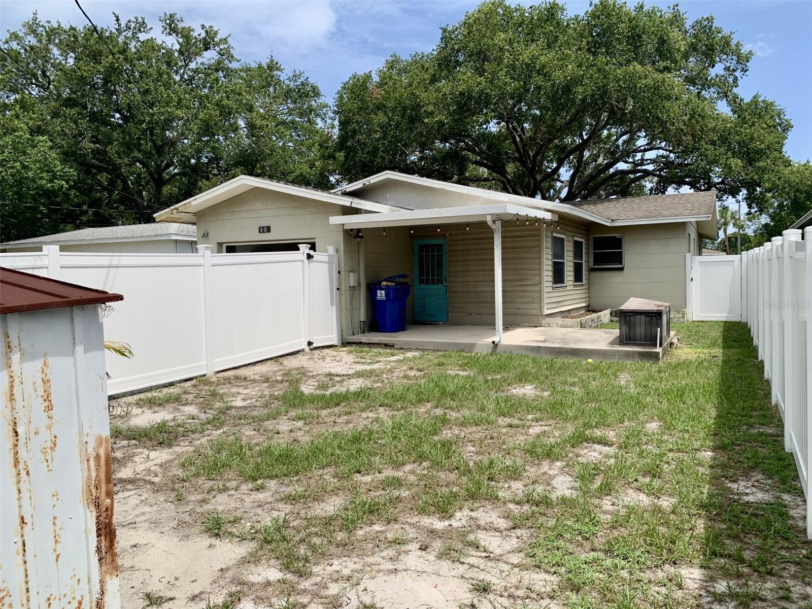 5050 29TH AVE N, ST PETERSBURG, FL — photo 19