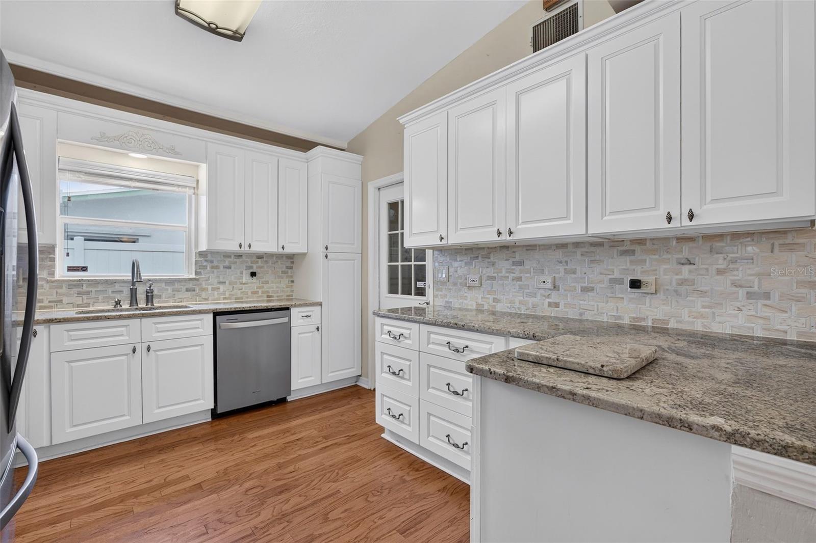 12496 136TH LN, LARGO, FL — photo 10